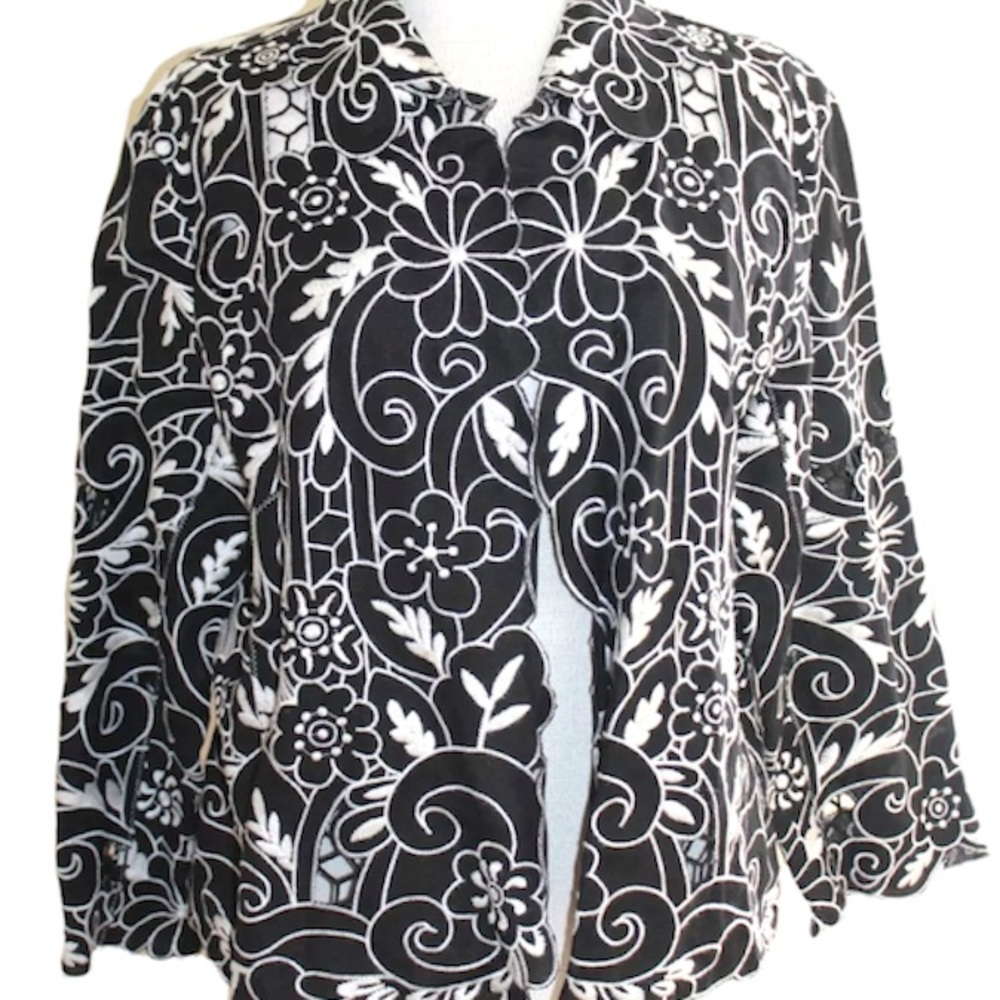 Chico's linen embroidered jacket